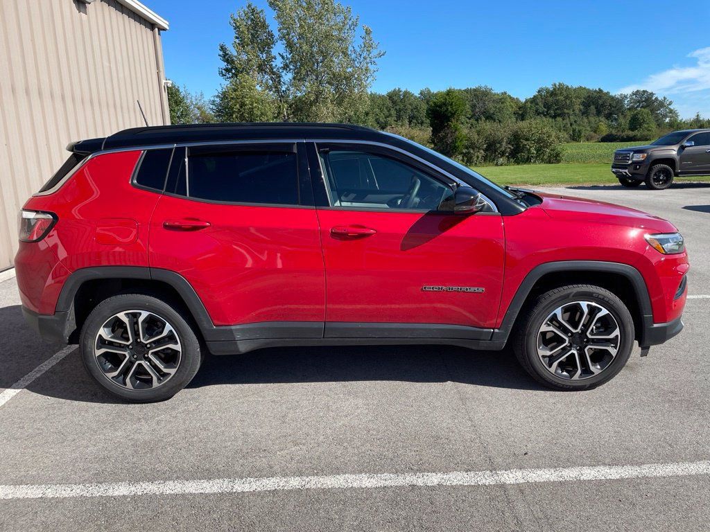 Used 2024 Jeep Compass Limited AWD/4WD image 6