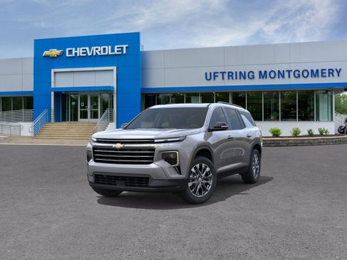 New 2026 Chevrolet Traverse LT w/ Sun and Wheel Package image 8