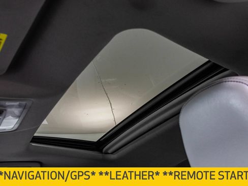 Used 2016 Toyota Highlander XLE AWD/4WD image 6