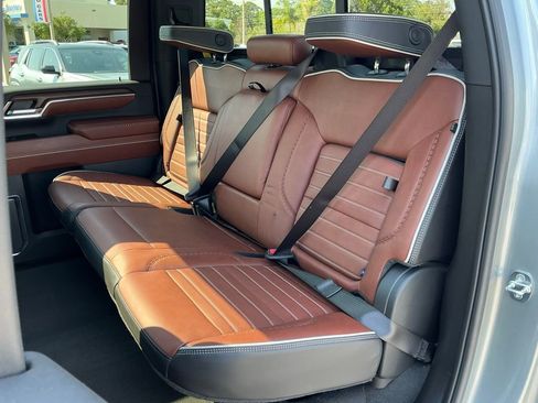 Certified 2024 GMC Sierra 2500 Denali Ultimate image 31