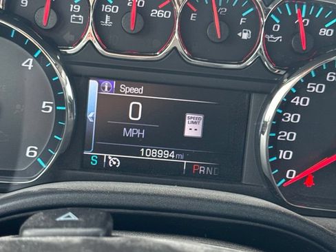 Used 2018 GMC Sierra 1500 SLT AWD/4WD image 10