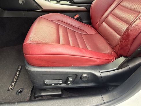 Used 2016 Lexus IS 200t image 16