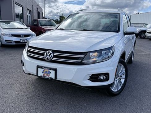 Used 2013 Volkswagen Tiguan SE AWD/4WD image 36