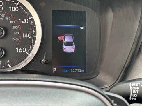 Used 2021 Toyota Corolla SE w/ Carpet Mat Package (TMS) image 23