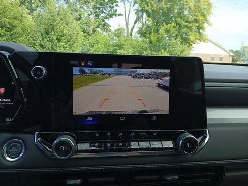 New 2025 Chevrolet Colorado LT w/ Advanced Trailering Package image 17