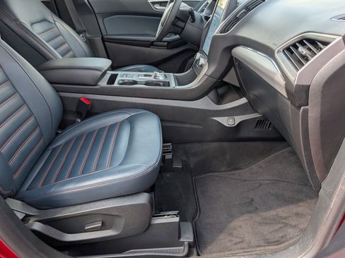 Used 2022 Ford Edge SEL w/ Sport Appearance Package AWD/4WD image 28