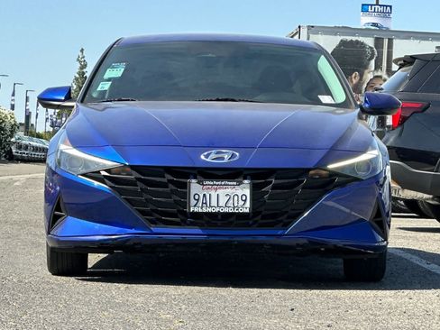 Used 2022 Hyundai Elantra SE FWD image 10
