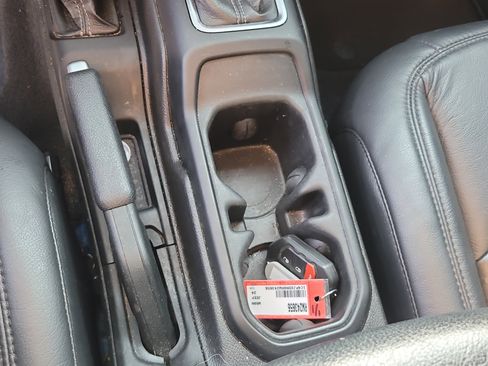 Used 2024 Jeep Wrangler Sport S image 23