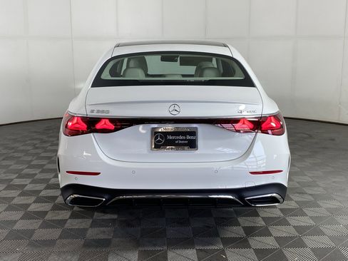 Used 2025 Mercedes-Benz E 350 4MATIC Sedan image 6