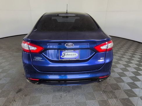 Used 2015 Ford Fusion SE w/ Equipment Group 202A image 6