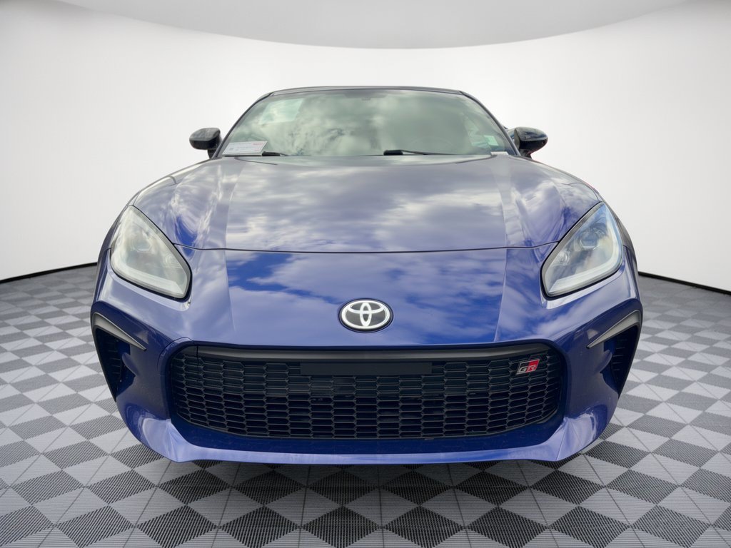 Used 2023 Toyota GR86 Premium w/ ALL Weather Mat Package (TMS) RWD image 6