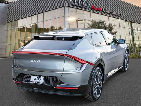 Used 2024 Kia EV6 Wind image 4