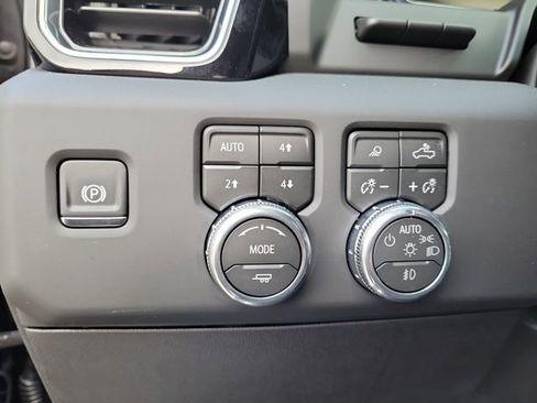 New 2026 GMC Sierra 1500 Denali w/ Technology Package image 23