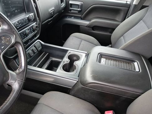 Used 2018 Chevrolet Silverado 1500 LT w/ All Star Edition AWD/4WD image 11