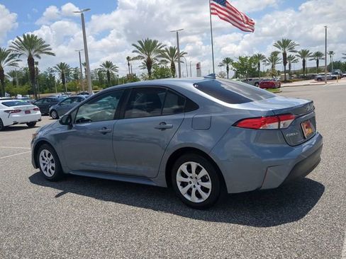 Used 2024 Toyota Corolla LE FWD image 6