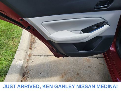 Certified 2023 Nissan Altima 2.5 SV AWD/4WD image 16