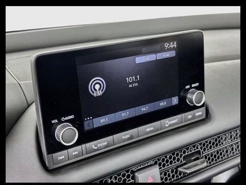 Used 2025 Honda HR-V Sport image 16