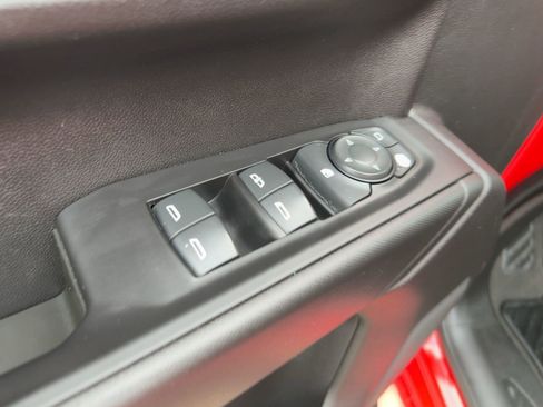 Certified 2021 Chevrolet Silverado 1500 Custom image 22