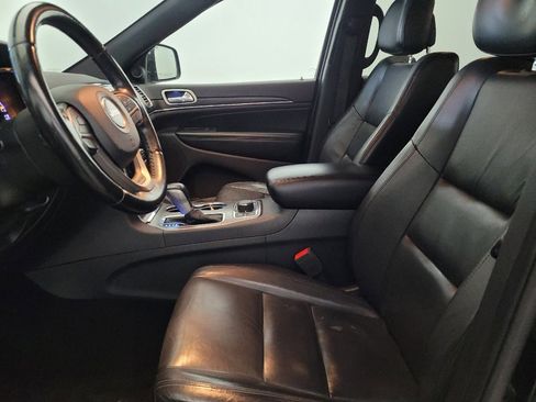 Used 2020 Jeep Grand Cherokee Limited image 17