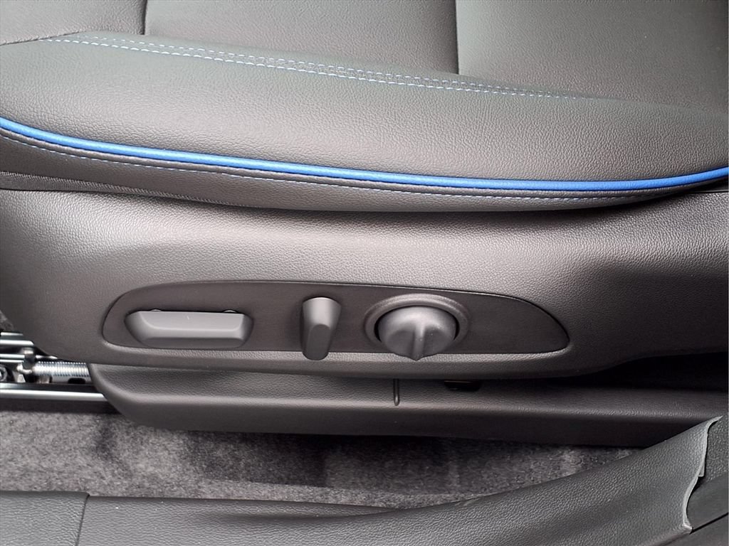 New 2026 Buick Envista Sport Touring w/ Convenience I Package FWD image 14