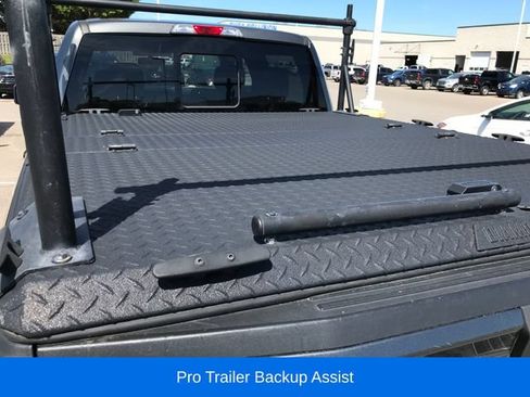 Used 2018 Ford F150 XLT w/ Equipment Group 302A Luxury AWD/4WD image 9