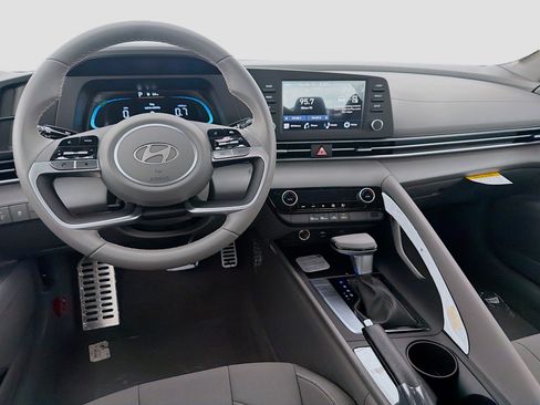 New 2026 Hyundai Elantra Sport FWD image 16