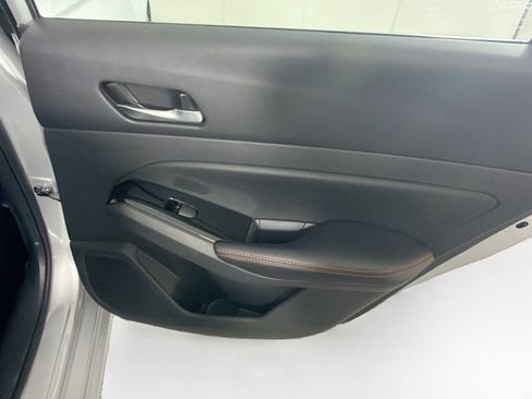 Used 2024 Nissan Altima 2.5 SR FWD image 27