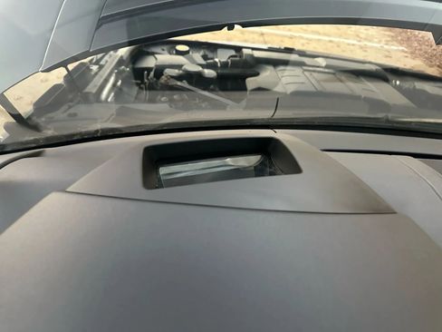 Used 2017 Land Rover Range Rover Supercharged image 39