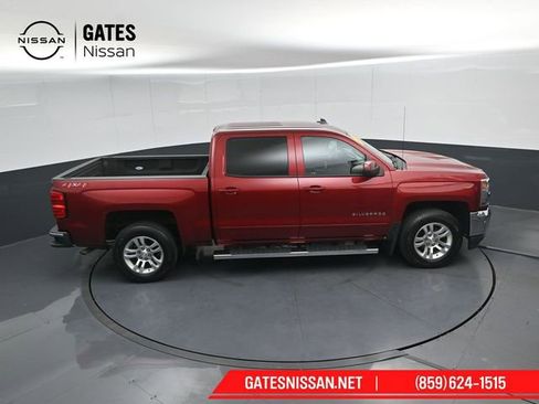 Used 2018 Chevrolet Silverado 1500 LT w/ All Star Edition AWD/4WD image 42