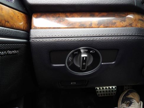 Used 2013 Mercedes-Benz SL 550 image 20