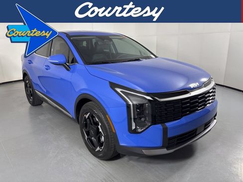 New 2026 Kia Sportage EX FWD image 1
