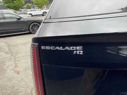 Certified 2025 Cadillac Escalade IQ Sport 1 w/ Smart Trailering package AWD/4WD image 10