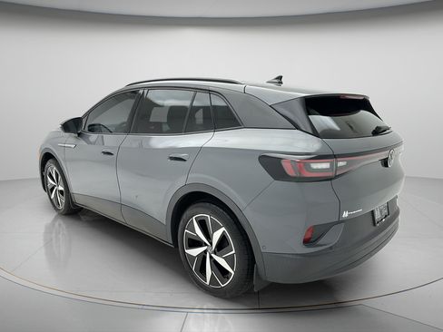 Used 2023 Volkswagen ID.4 S RWD image 4