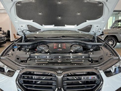 Used 2025 BMW X6 M Competition w/ Executive Package image 35