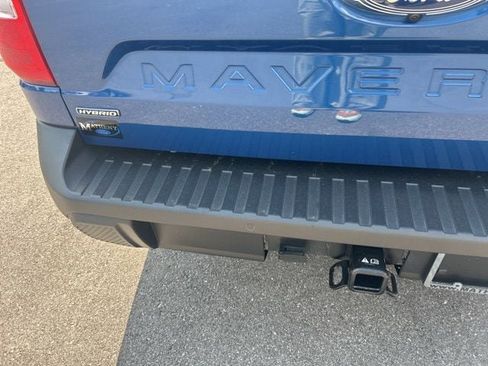 Used 2024 Ford Maverick Lariat FWD image 9
