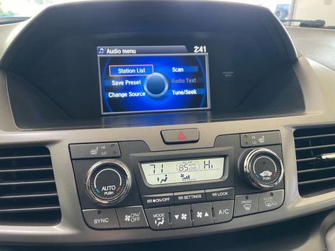 Used 2016 Honda Odyssey EX-L image 39