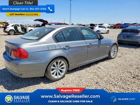 Used 2011 BMW 328i Sedan RWD image 4