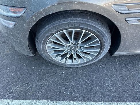 Used 2023 Genesis G80 2.5T image 12