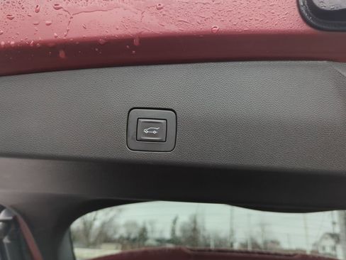 Certified 2023 Buick Encore GX Select w/ Sport Touring Package image 12