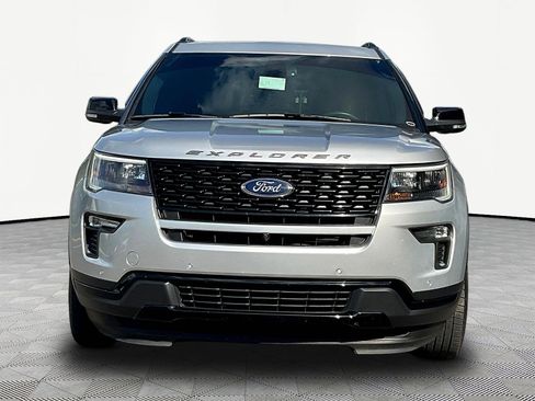Used 2018 Ford Explorer Sport w/ Equipment Group 401A AWD/4WD image 2