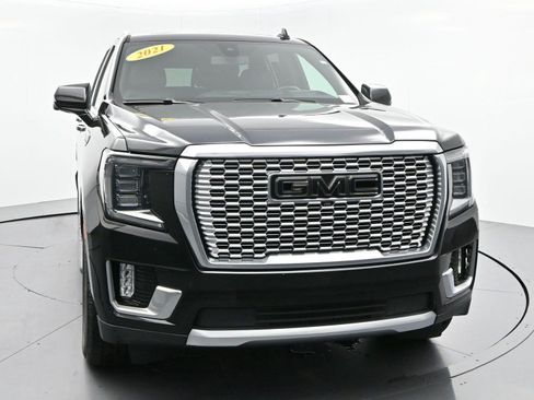 Used 2021 GMC Yukon Denali AWD/4WD image 2