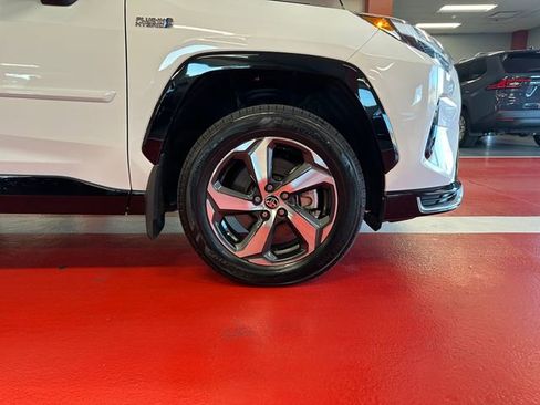 Certified 2024 Toyota RAV4 SE w/ Weather & Moonroof Package AWD/4WD image 30