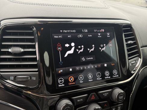 Used 2021 Jeep Grand Cherokee High Altitude image 22