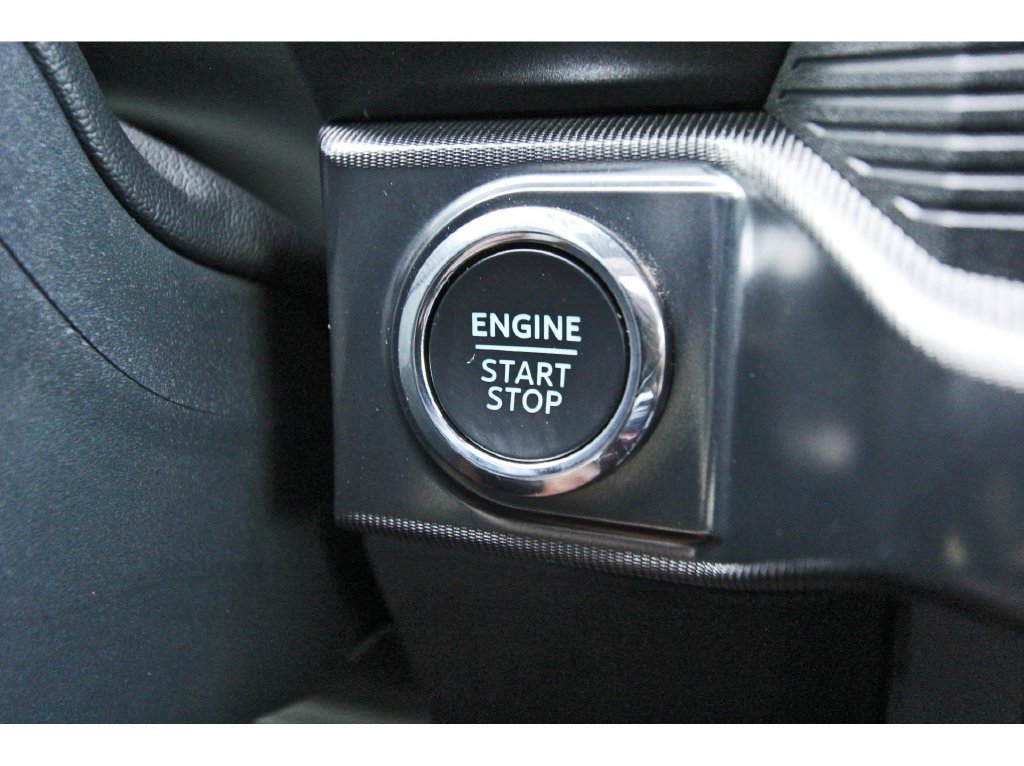 Used 2025 Ford F150 Raptor AWD/4WD image 32
