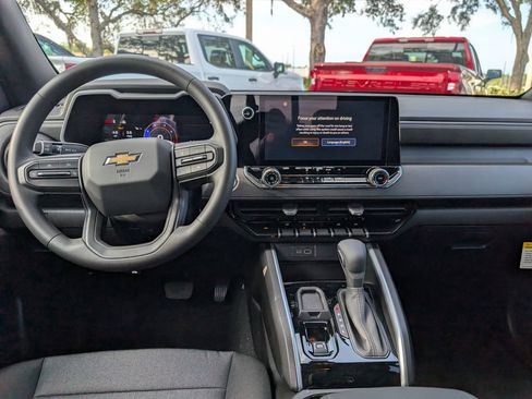 New 2026 Chevrolet Colorado W/T RWD image 13