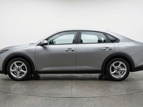 Used 2025 Kia K4 FWD image 5