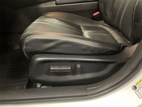 Certified 2022 Honda Insight Touring image 12