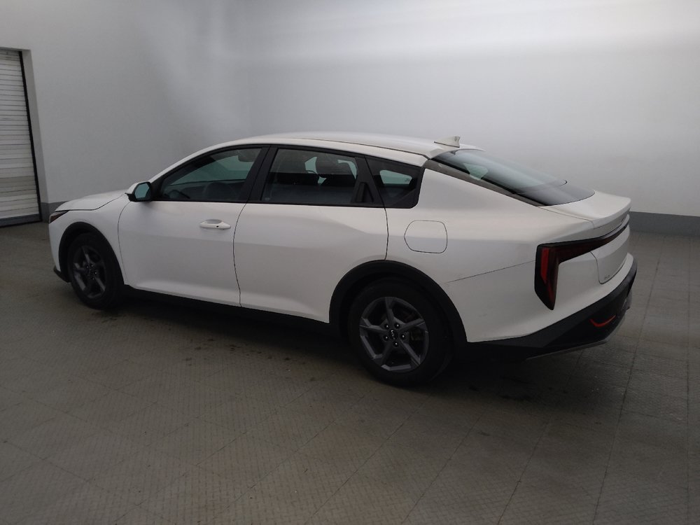Used 2025 Kia K4 FWD image 3