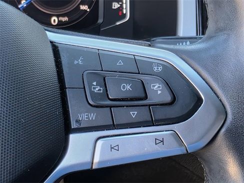 Used 2020 Volkswagen Atlas Cross Sport SEL image 27