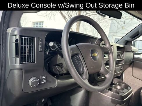 Used 2025 Chevrolet Express 3500 LT w/ LT Preferred Equipment Group image 11